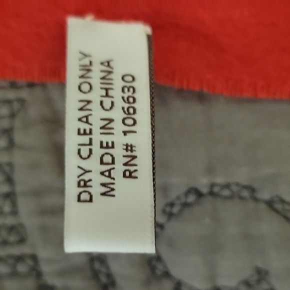 Enzo Mantovani Cashmere/Wool Blend Fringed Scarf - Picture 4 of 4